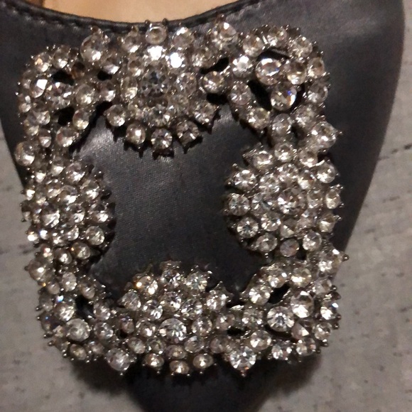 Authentic MANOLO BLAHNIK -Italy Rhinestone Gray Heeled Shoes S38 - Picture 4 of 17